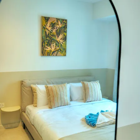 Apartment Luxury & Stylish 2bedroom Seafront, Balcony Gogzr-4 Gzira