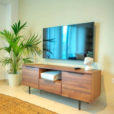 Apartment Luxury & Stylish 2bedroom Seafront, Balcony Gogzr-4