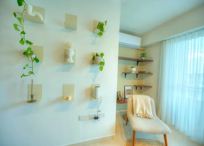 Luxury & Stylish 2bedroom Seafront, Balcony Gogzr-4 *