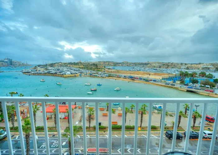 Luxury & Stylish 2bedroom Seafront, Balcony Gogzr-4 * 그지라