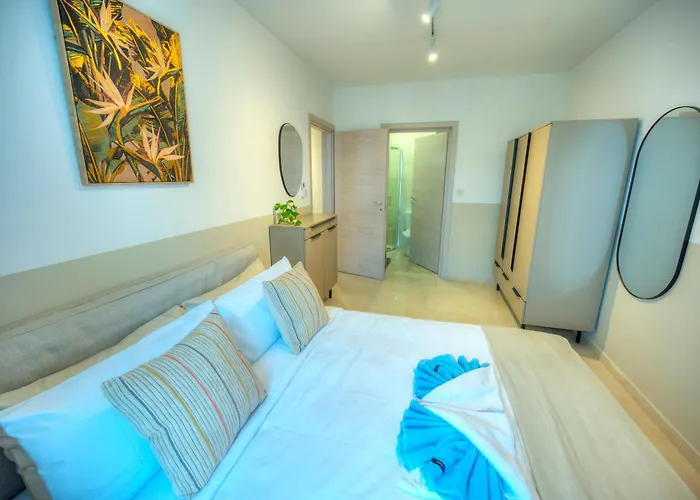 아파트 Luxury & Stylish 2bedroom Seafront, Balcony Gogzr-4